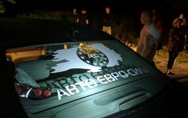 Недалеко от  Киева  расстреляли машину главы Авто Евро Силы! 